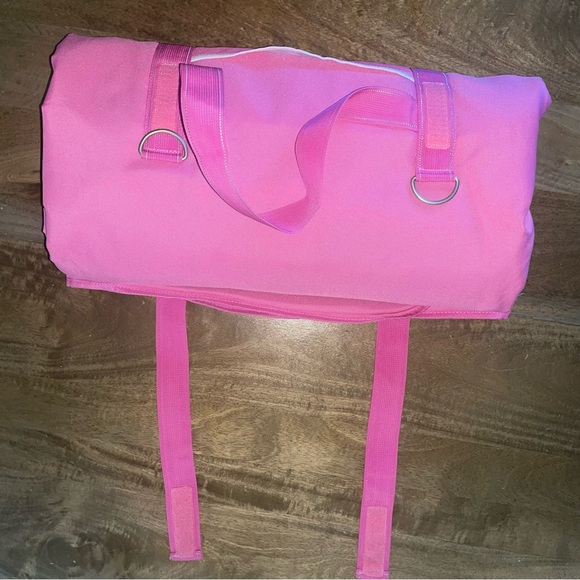 Pottery Barn Picnic Blanket - Picture 8 of 11